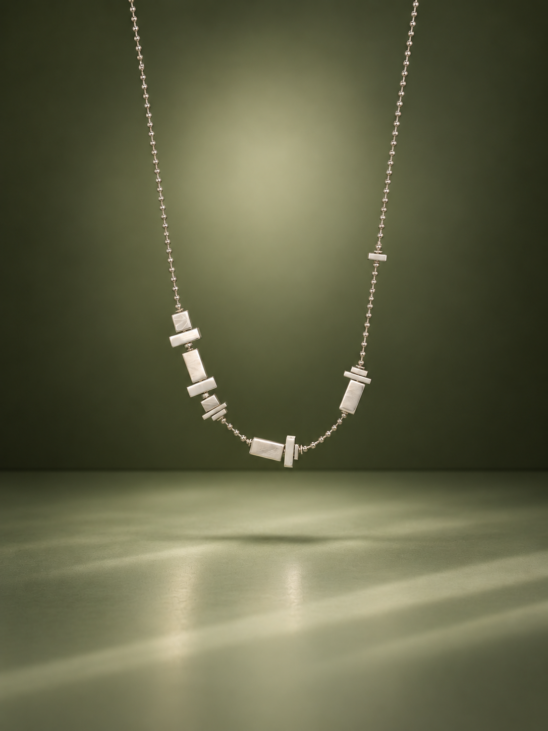 Silver one night ZULIE sleep necklace